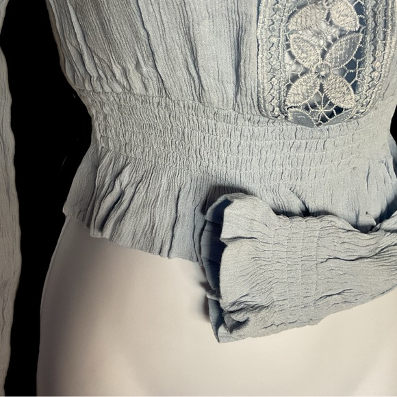 Divided H & M Women’s S Crop Top Baby Blue Gauzy Gathered Cozy Soft Trendy - Picture 5 of 12